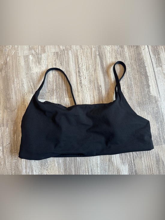Athleta Other - Athleta Medium Black Seamless Bikini top with removable padding adjustable
